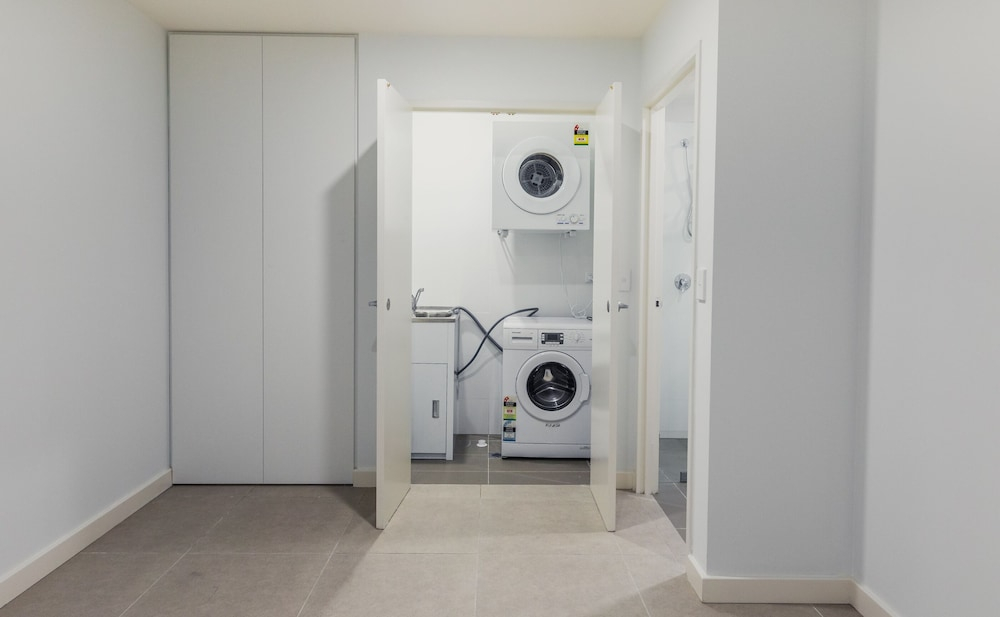 mascot apartment