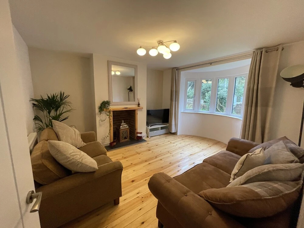 New Modern & Spacious Snowdonia Home - Sleeps 7