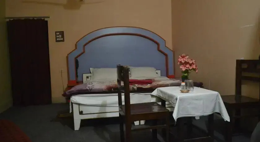 Hotel Sandeep