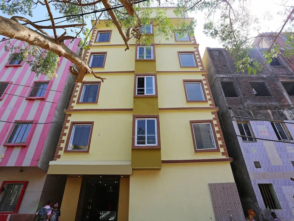 OYO 11869 Kakkson INN