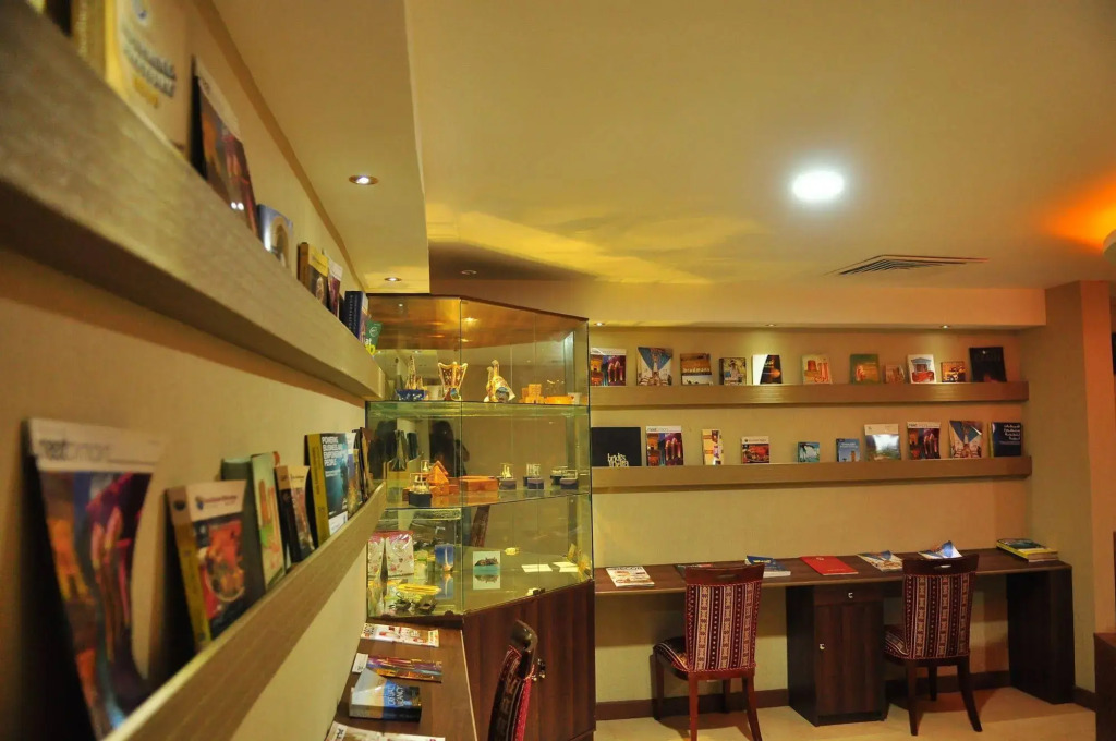 Al Bahjah Hotel