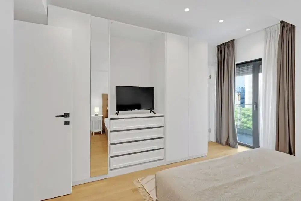 Victoriei Luxury