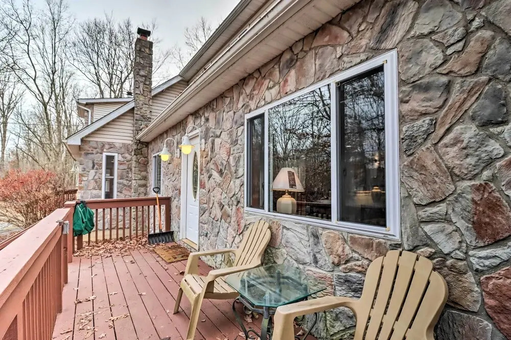 Game Room & Lake Access: Albrightsville Home!
