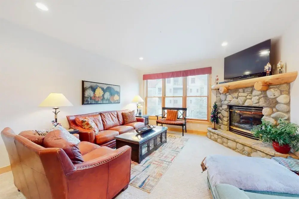 Family - Friendly 3 Bedroom In River Run Village With Mountain View