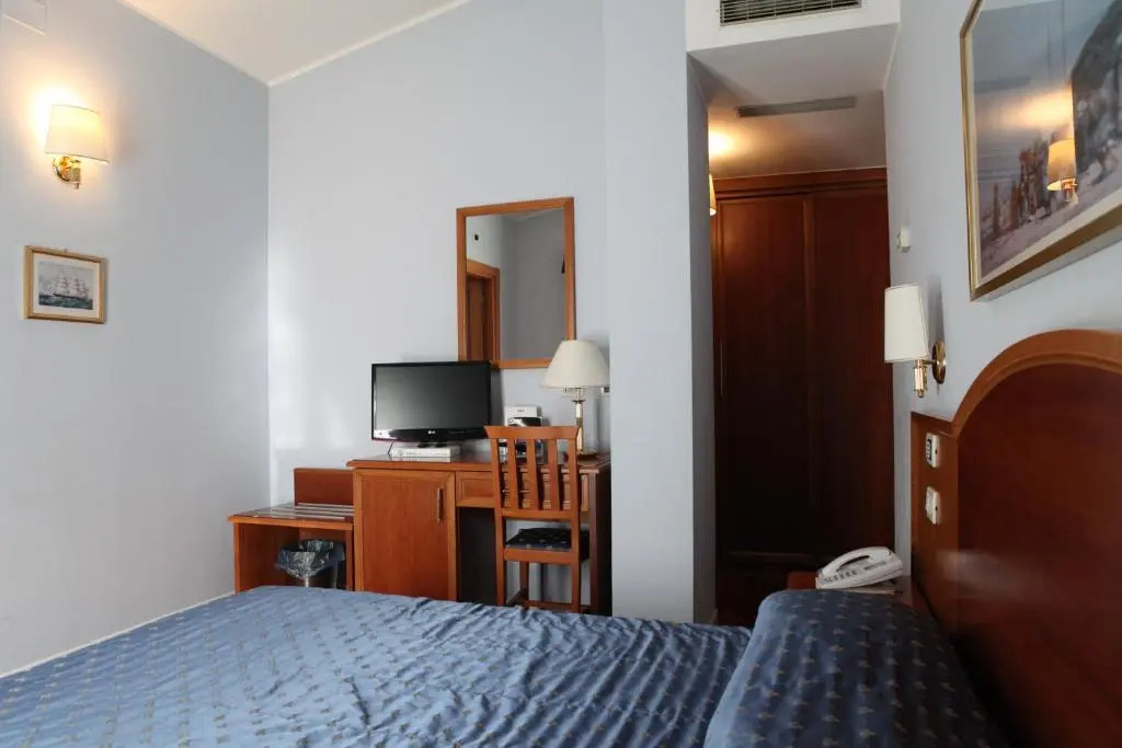 Madi city Hotel