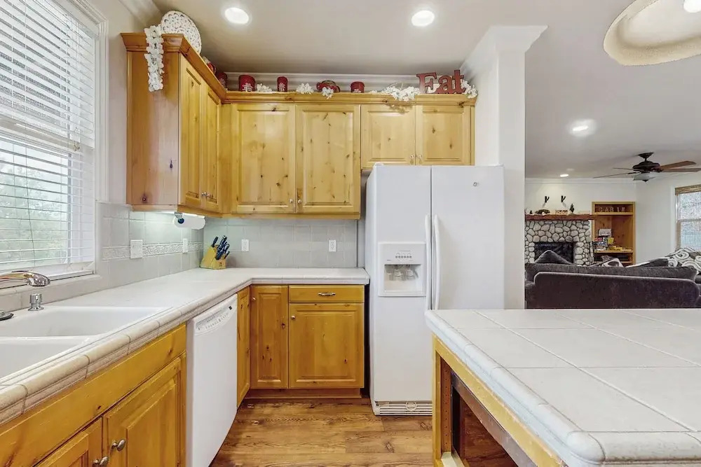 4BR Relaxing Home w/ Sing, Games & Ping-pong