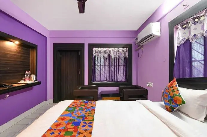 FabHotel Bollywood 2.0 - Nr. Padma Beach