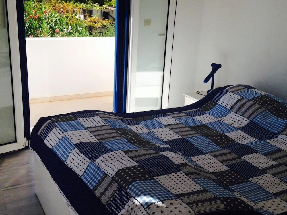 Maisonette in Villa in Beautiful Agia Fotia Bay, SE Coast Crete, Near the sea