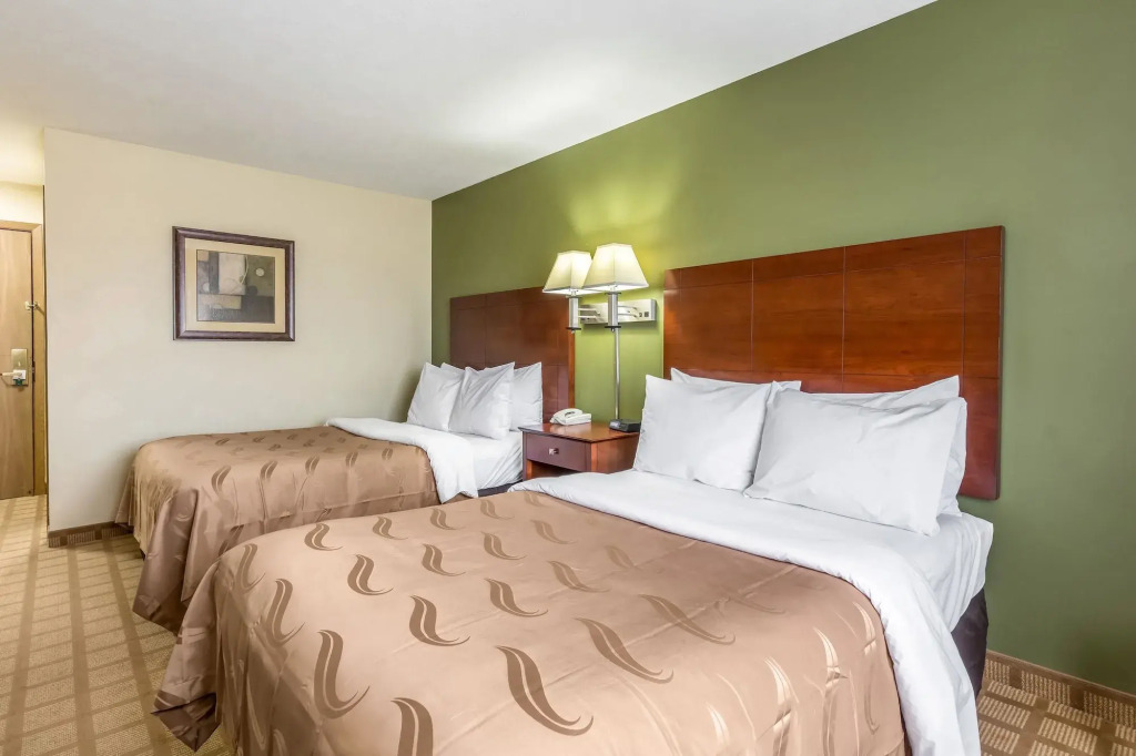 Quality Inn I-74 Batesville