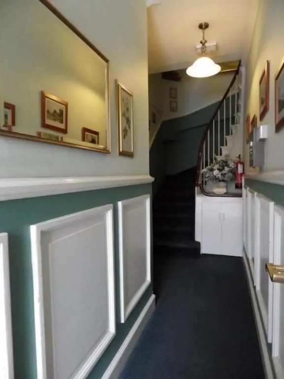 The Central Guesthouse