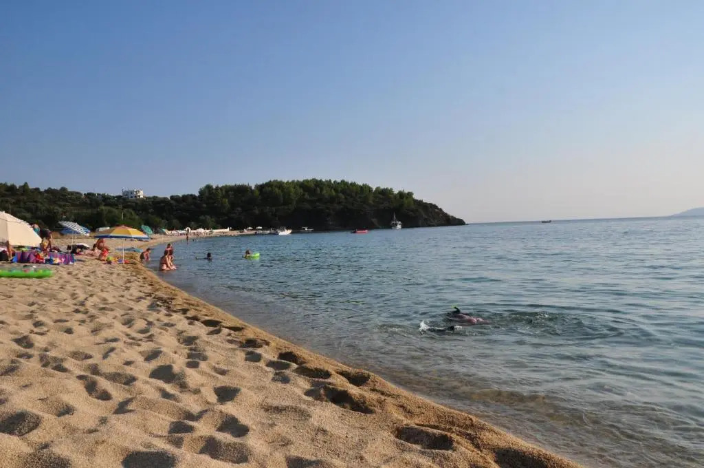 Bozelia Apartments