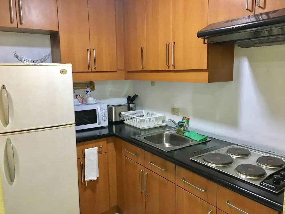 Superior Apartment Robinsons Place Rpr 10