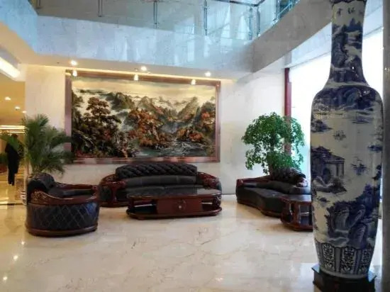 Yulian hotel