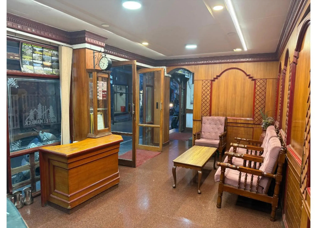 Hotel Maneck