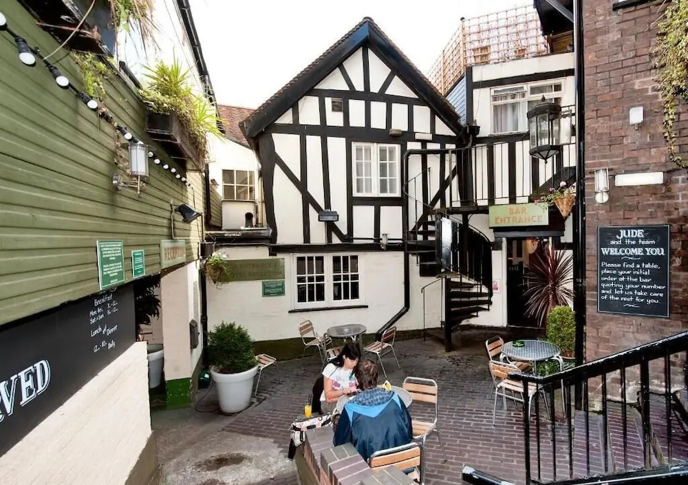 Ye Olde Talbot Hotel by Greene King Inns