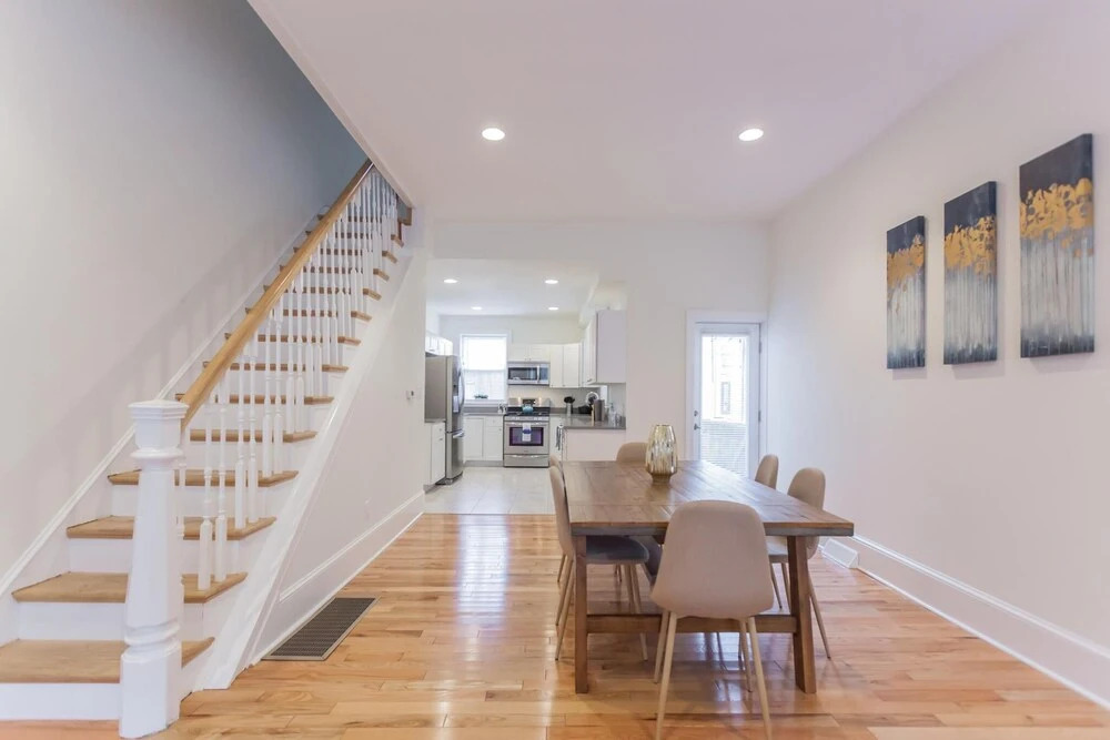 2342 Catharine