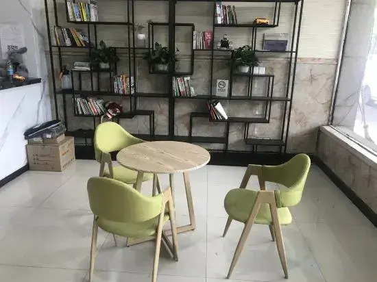 EZINN Hotel(Ningbo Jishi port)