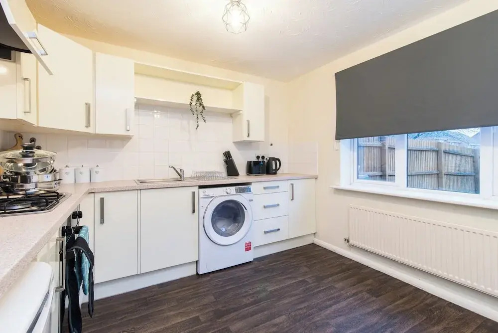 3-Bed House in Coventry with Free Parking & Private Garden By Sublime Stays
