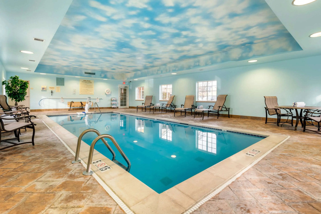 Birch Hill Suites - South Bend