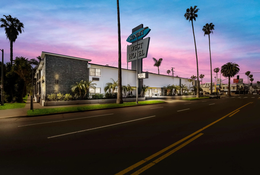 Sunset West Hotel, SureStay Collection By Best Western