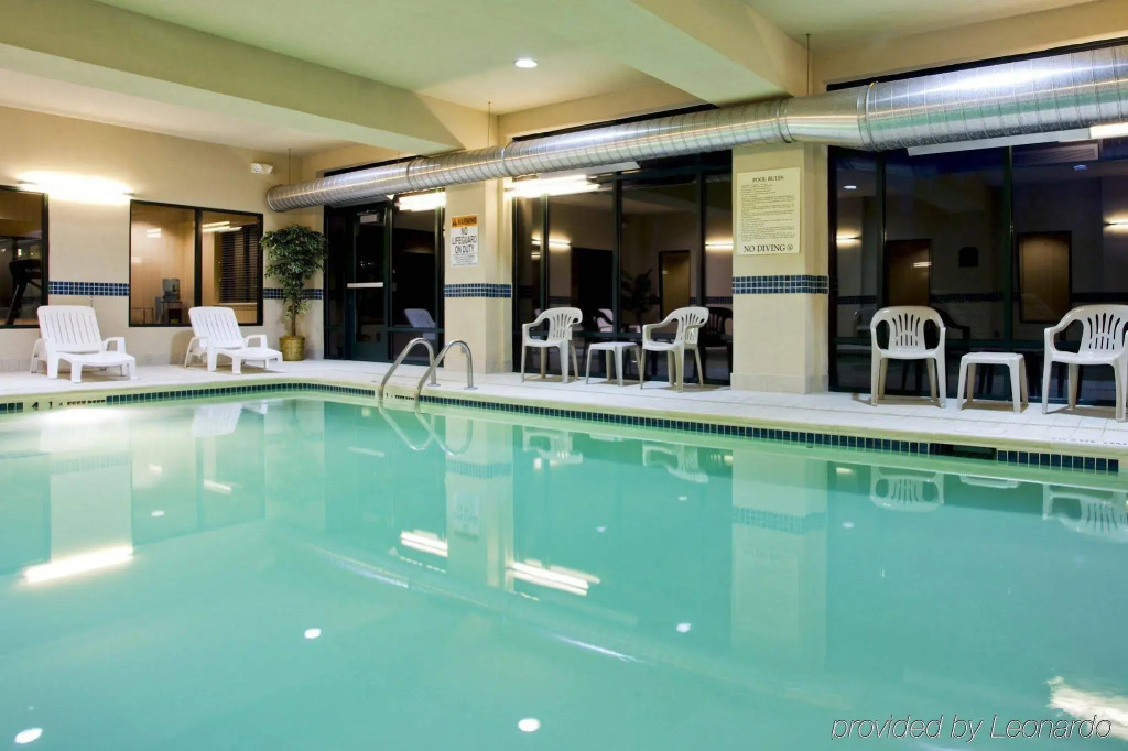 Holiday Inn Express Syracuse Airport by IHG