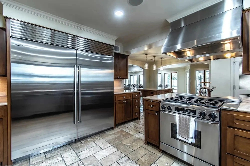 Ocean Drive Grand Estate Sleeps 54 Pool
