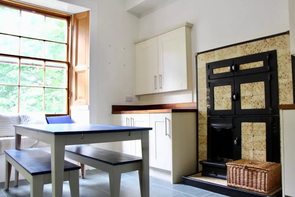 Refurbished Victorian Flat in City Centre
