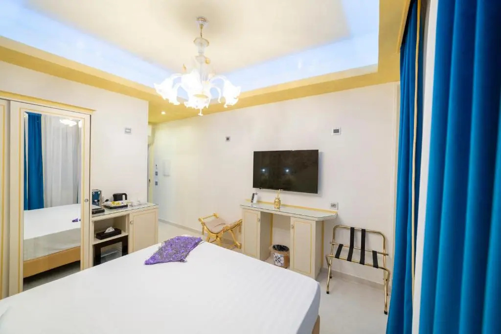 Leucosya Luxury Rooms