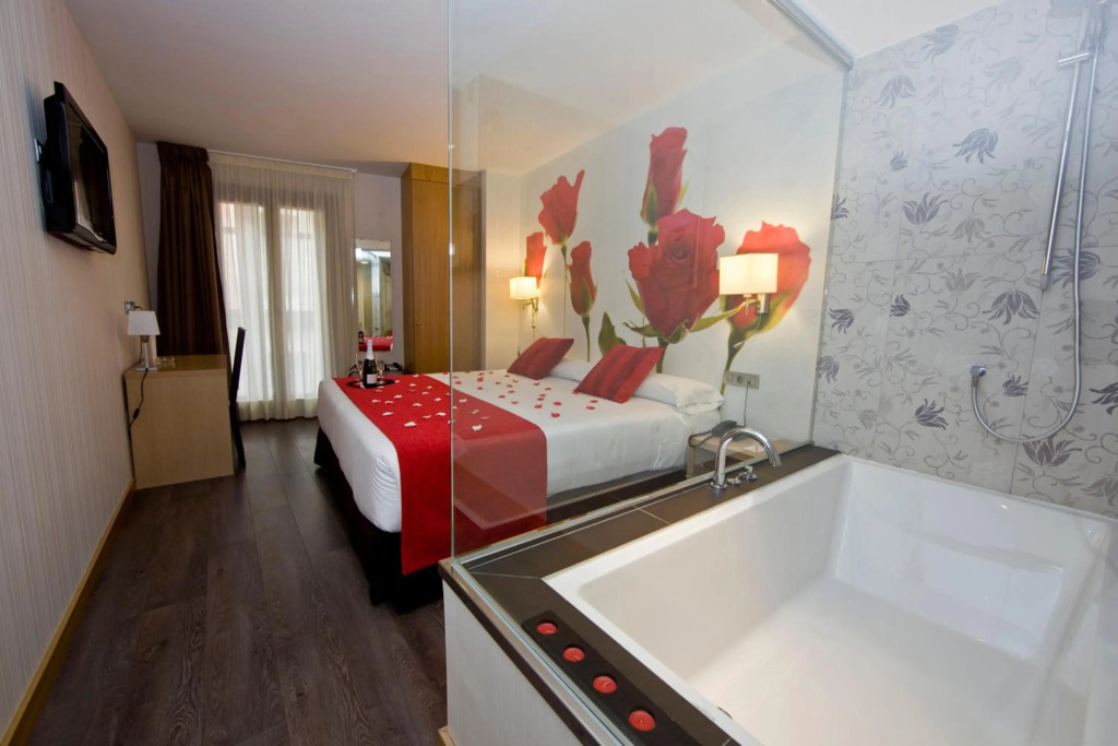 ELE Enara Boutique Hotel