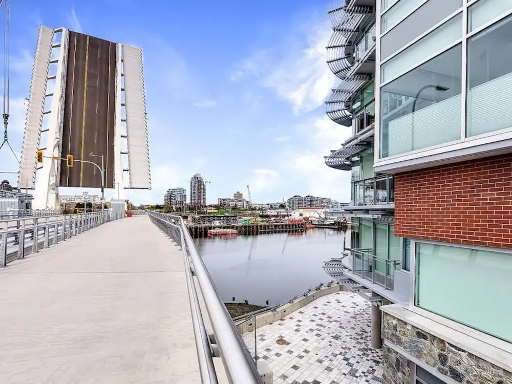 Waterfront Victoria - Rooftop Patio BBQ GYM