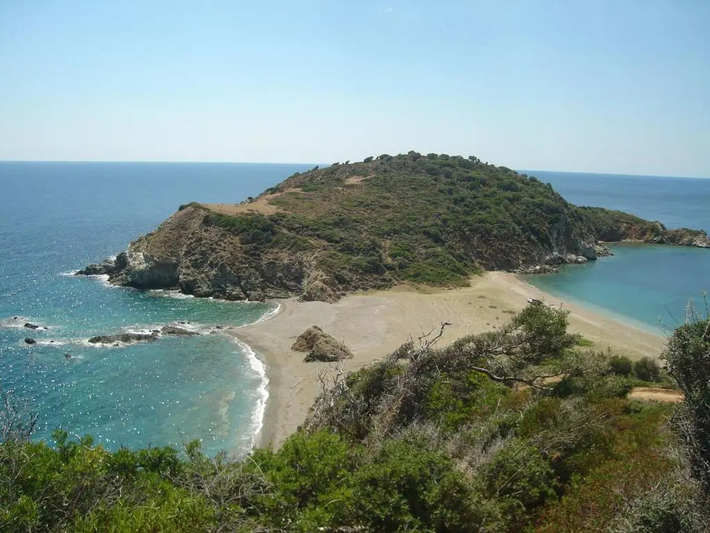 Asterias Hotel
