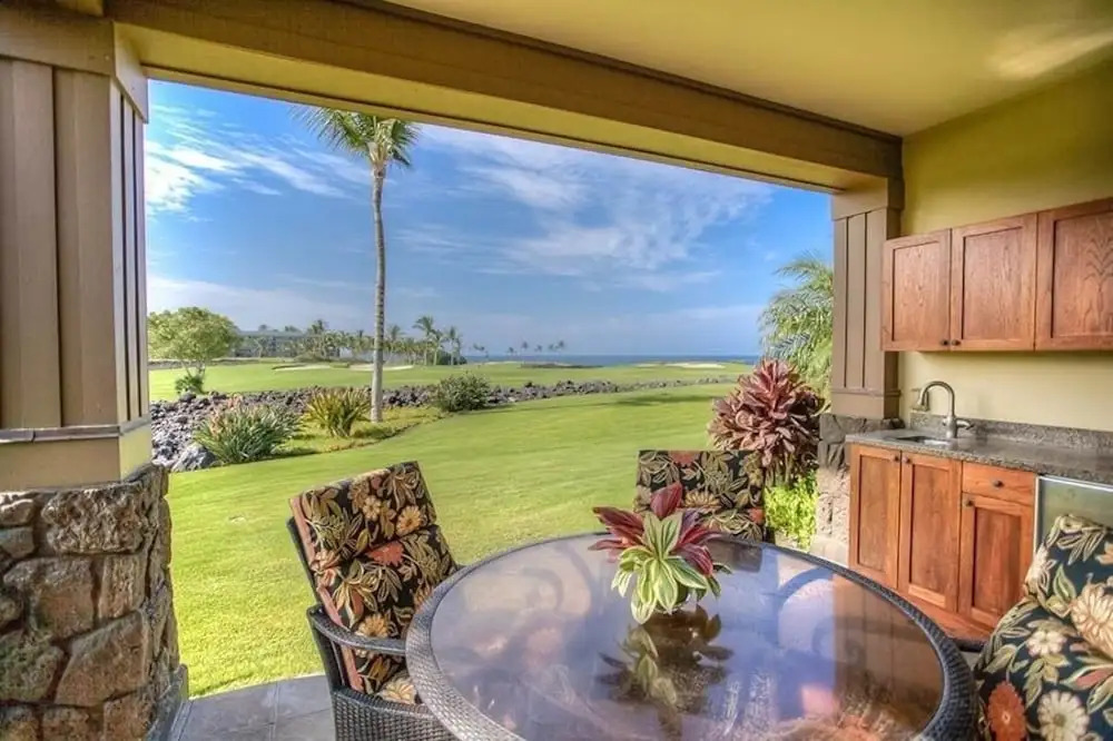Hali'i Kai 12e 3 Bedroom Condo