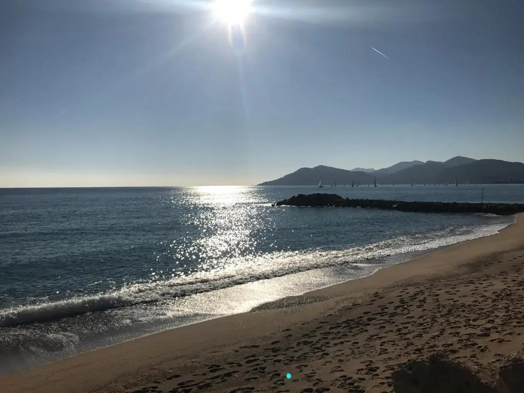 Appartement à 2 pas de la mer