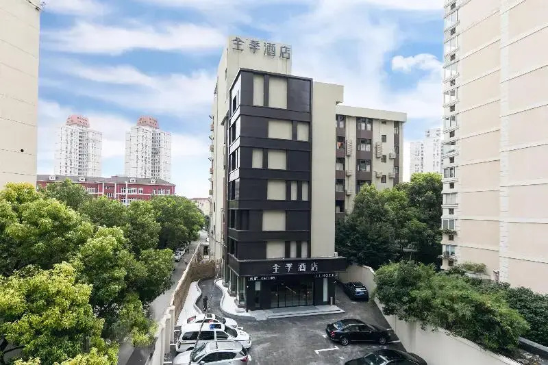 JI Hotel Shanghai Hongqiao Maotai Road