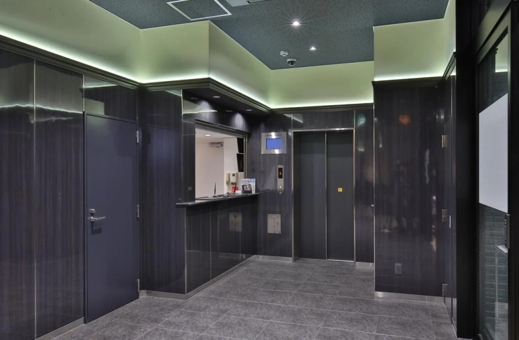 PLEIA Hotel