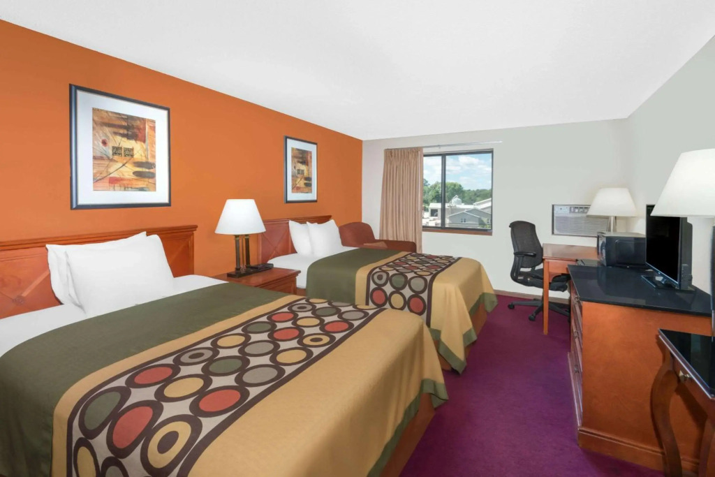 Algona Inn