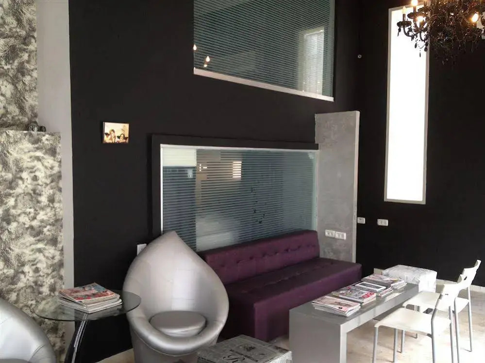 Black&Wild Boutique Hostel