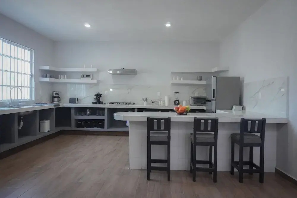 Modern Flat with 2 Bedrooms Near sea