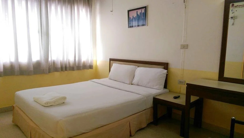 Wattana Trang Hotel