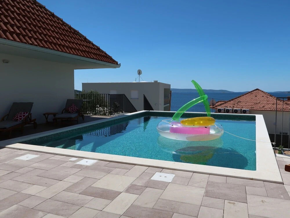 Viva-by the Sea-by the Pool Seget Vranjica