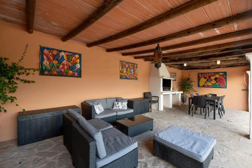 Villa Mercedes