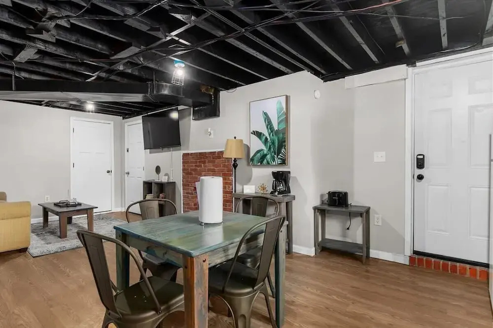 Broadmoor Bungalow - Both Units