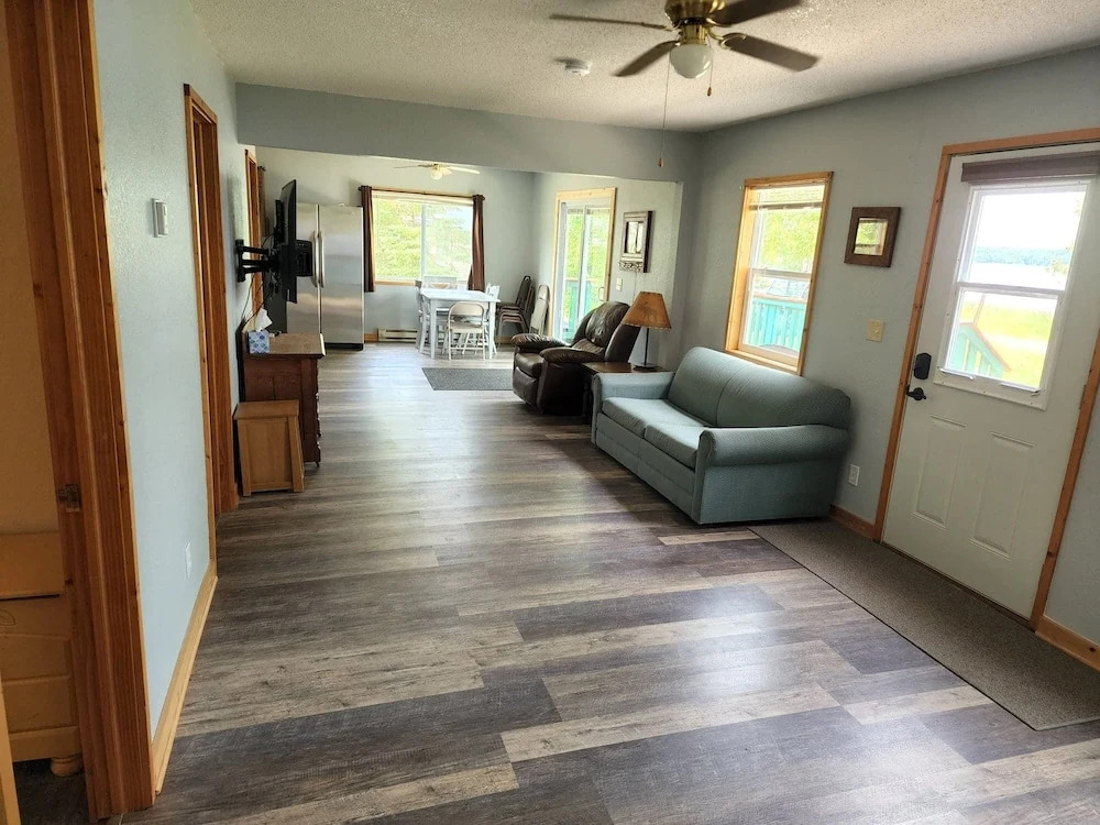 Blue Moon Resort & Motel