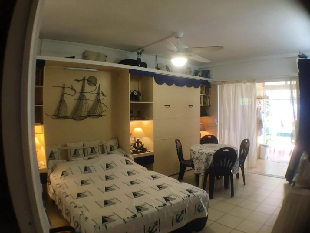 Appartement d'une chambre a Le Moule a 30 m de la plage avec vue sur la mer jardin clos et wifi