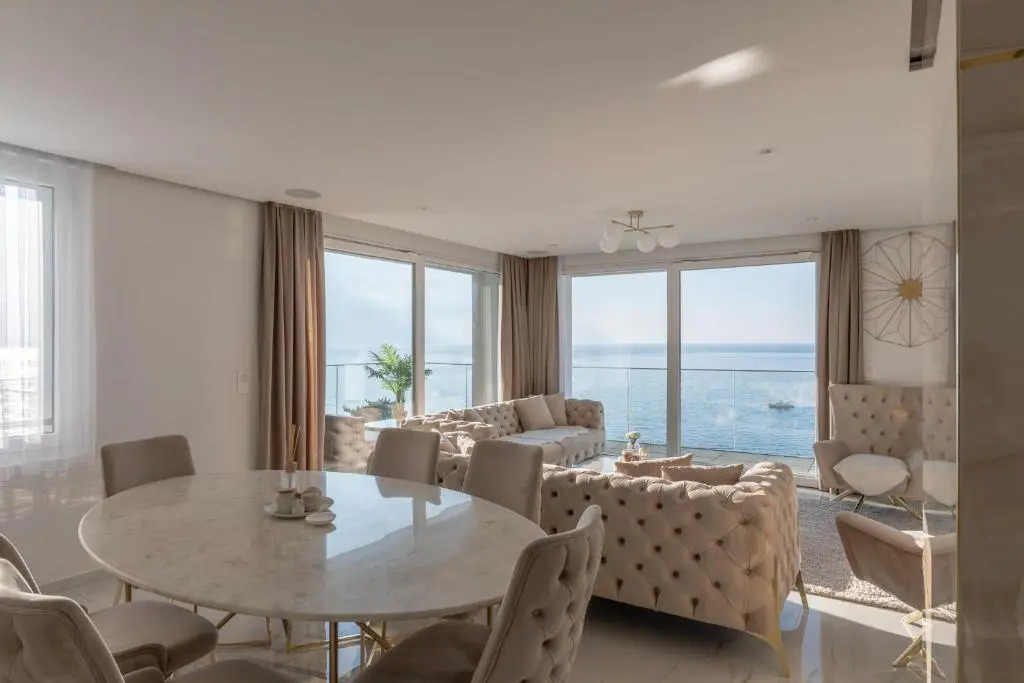 Sunset Home, Appartement de luxe front de lac