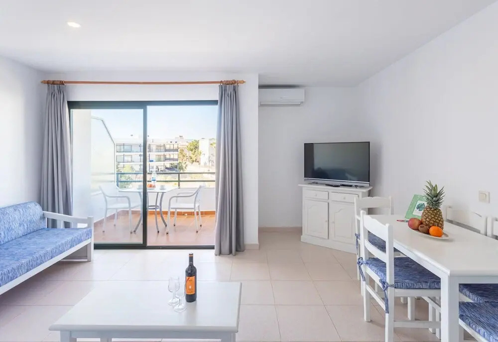 Es Dolç Apartments by YouRoom