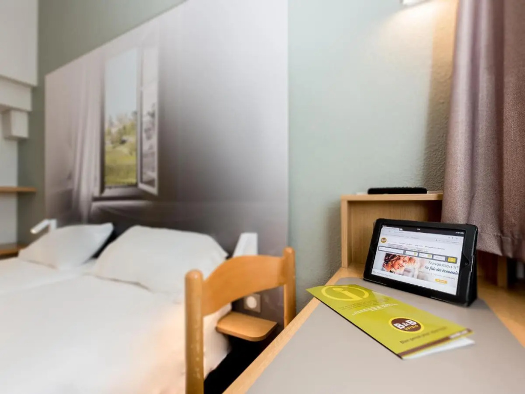 B&B HOTEL Bordeaux Mérignac Hôtel de Ville