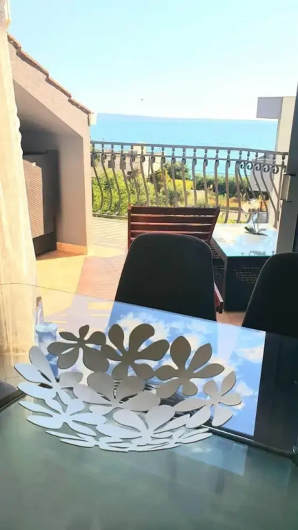 Filip - sea View - A5