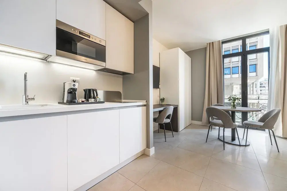 Karalin Sonnino Suites