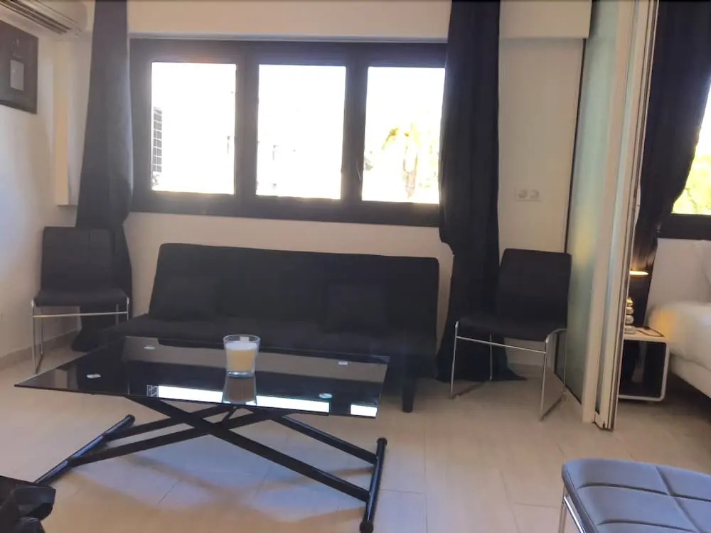 Appartement Rue d'Antibes